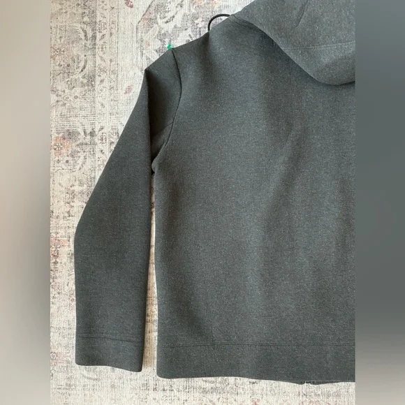Everlane Street Zip Up Charcoal Grey - Picture 7 of 11